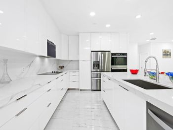 4713 NW 115th Avenue