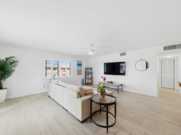 1450 N Riverside Dr 201, Pompano Beach FL 33062