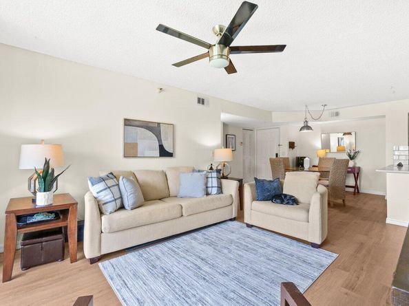 127 Yacht Club Way 206, Hypoluxo FL 33462