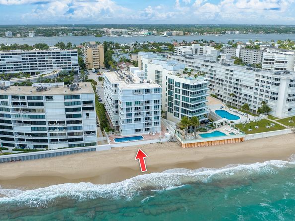 3580 S Ocean Boulevard 8b, South Palm Beach FL 33480