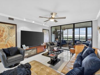 6372 La Costa Drive