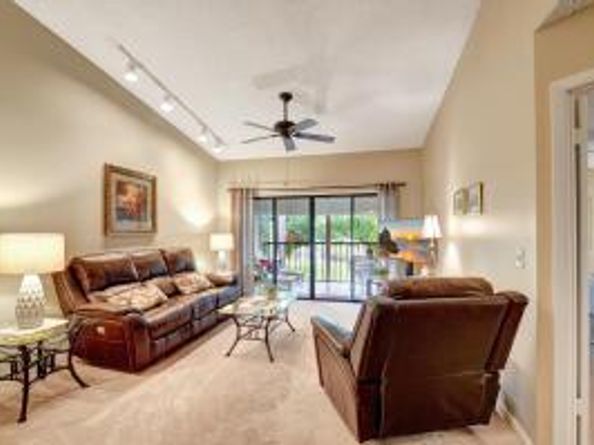 3352 Perimeter Drive, Greenacres FL 33467