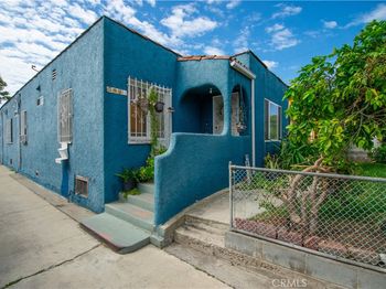 582 E 67th