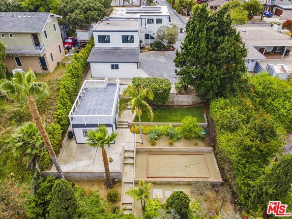 1805 Mackinnon Avenue, Cardiff By The Sea CA 92007