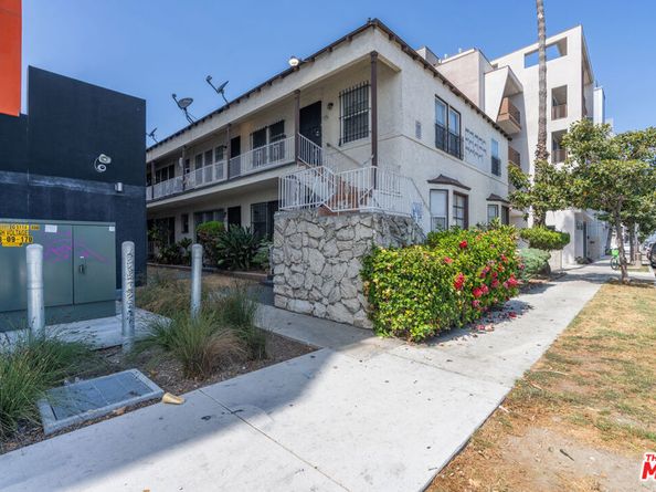 6519 Crenshaw Boulevard, Los Angeles CA 90043