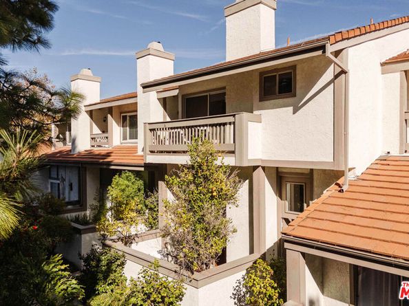 17158 Palisades Circle, Pacific Palisades CA 90272