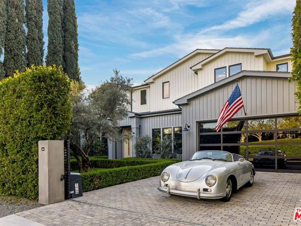 4533 Gentry Avenue, Studio City CA 91607