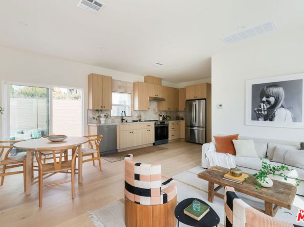 3148 Madera Avenue 1/2, Los Angeles CA 90039