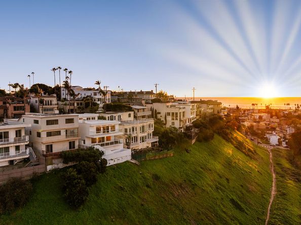 8124 Billowvista Drive, Playa Del Rey CA 90293