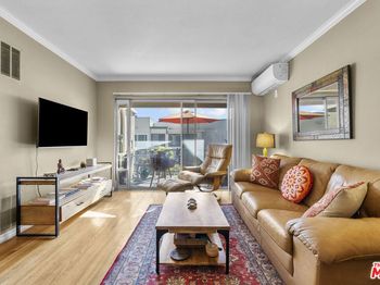 3166 S Sepulveda Boulevard