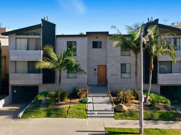 10732 Woodbine Street 3, Los Angeles CA 90034