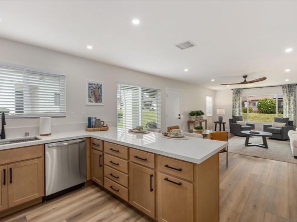 3824 Orange Way, Oceanside CA 92057