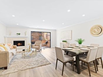 8870 Villa La Jolla Dr