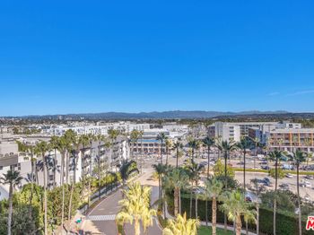 13650 Marina Pointe Drive