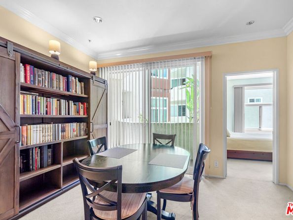 620 S Gramercy Place 222, Los Angeles CA 90005