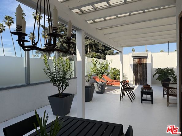 924 5th Street 10, Santa Monica CA 90403