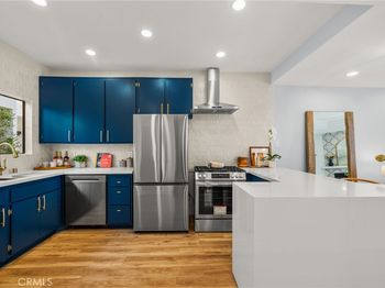 2500 Abbot Kinney Unit 10