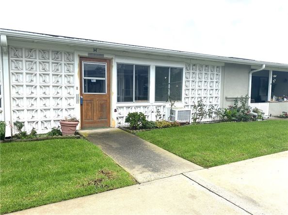 1621 Monterey Rd., M2-19H, Seal Beach CA 90740