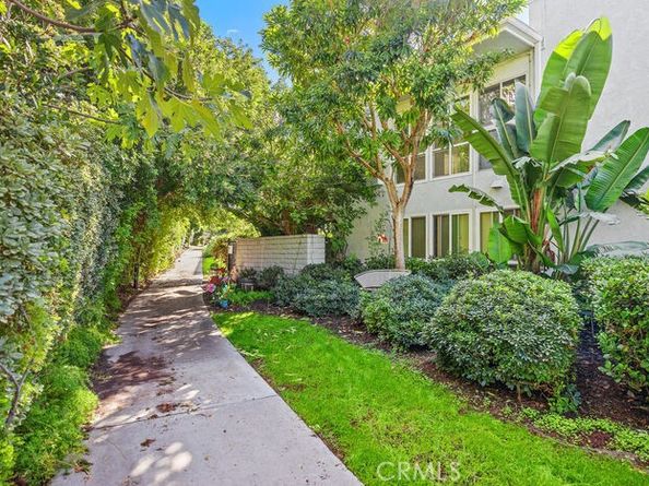 2119 Via Puerta Q, Laguna Woods CA 92637