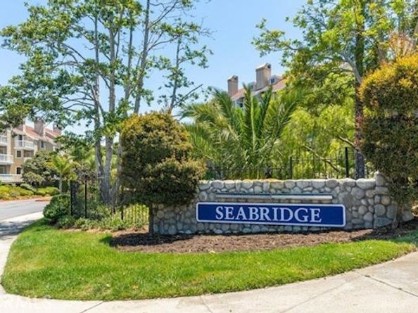 20301 Bluffside Circle D312, Huntington Beach CA 92646