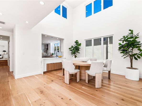 541 4th, Manhattan Beach CA 90266