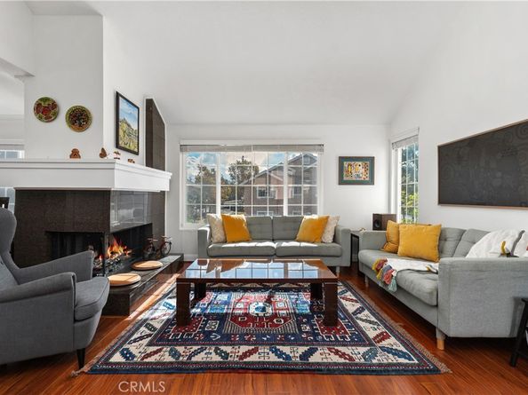 53 Woodleaf, Irvine CA 92614