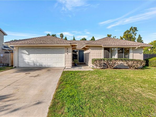 610 S Dennis, Santa Ana CA 92704