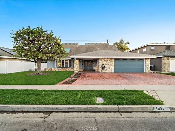 1851 Pitcairn, Costa Mesa CA 92626