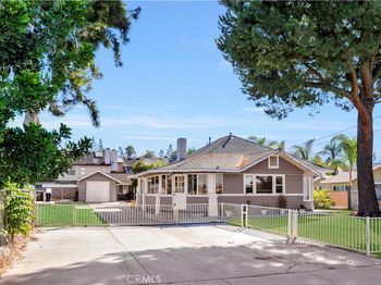 1007 S Magnolia Avenue