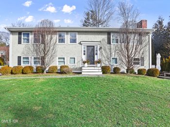 6 Meadowbank Road