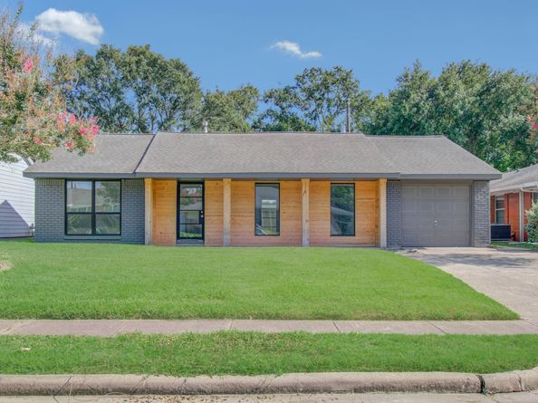 4009 Omeara Drive, Houston TX 77025
