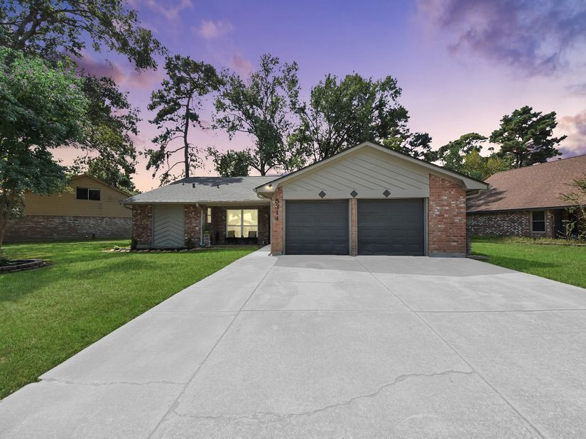 5314 Sweetwind Lane, Spring TX 77373