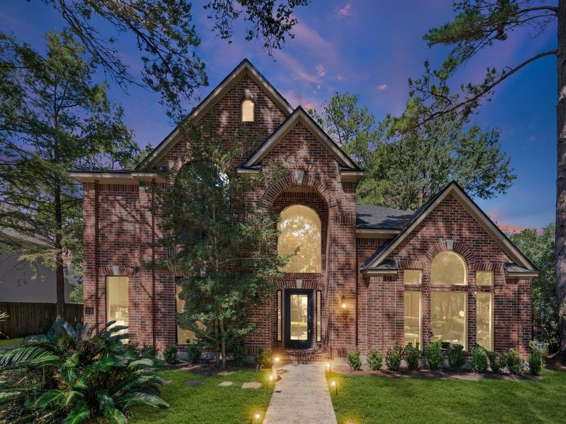 15 Underwood Place, The Woodlands TX 77381