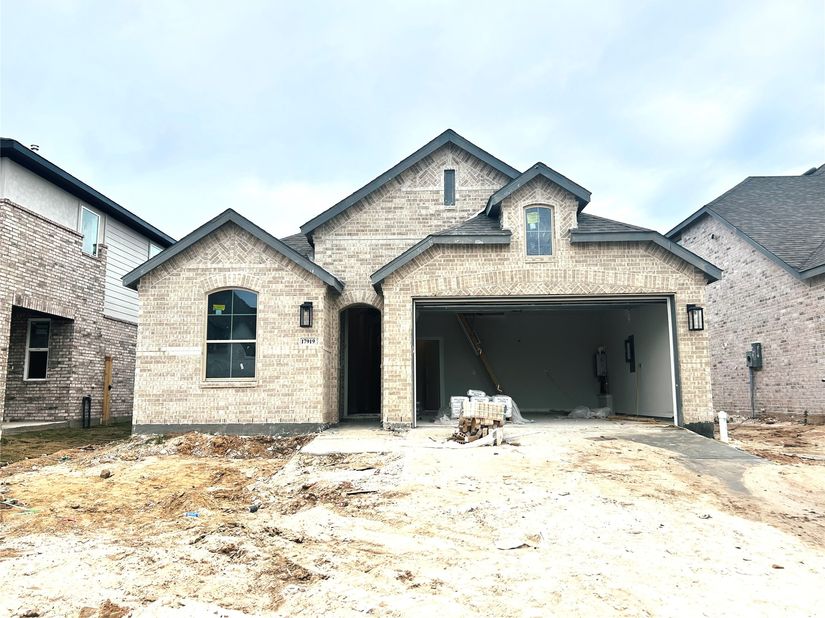 17919 Pathway Forest Lane, Webster TX 77598