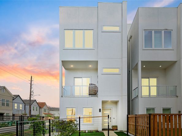 2116 Naomi Street D, Houston TX 77054