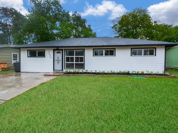 7823 Belgard Street, Houston TX 77033