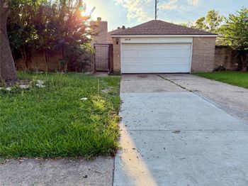 3918 Summit Valley Drive