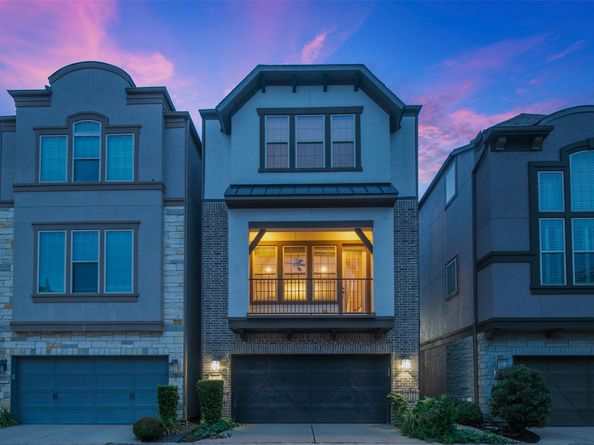 2710 Church Wood Dr, Houston TX 77082