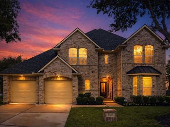 5126 Beacon Point