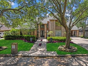 1214 Emerald Green Lane