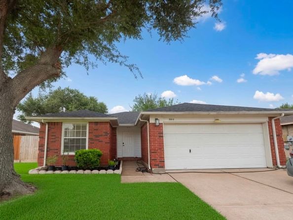 15515 Town Green Drive, Houston TX 77083