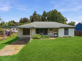 717 Bolling Lane