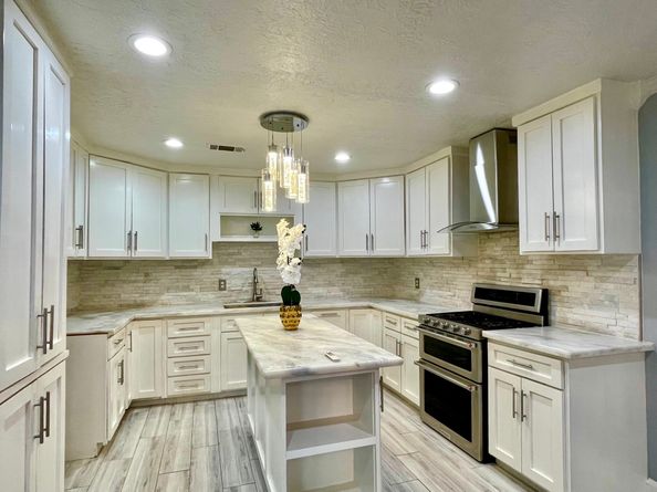 12223 Frazier River, Houston TX 77050