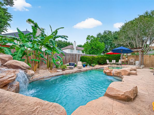 1510 Alma Court, Richmond TX 77406