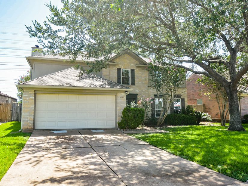 3235 E Rangecrest Place, Sugar Land TX 77479
