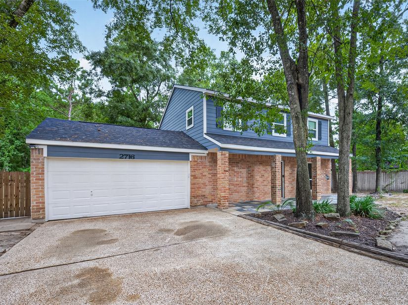 2716 Echo Street, The Woodlands TX 77380