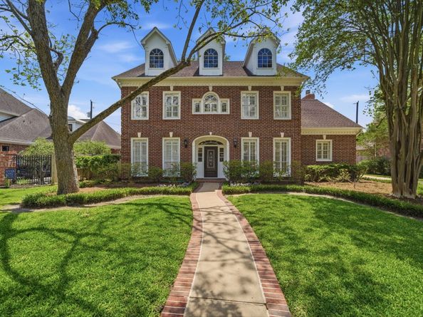 3 Martin Lane, Spring Valley Village TX 77055