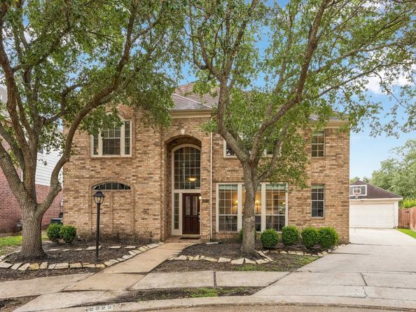 12223 Shadowhollow Drive, Houston TX 77082