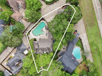 615 Brenwick Court