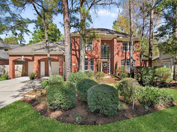 19 Baylark Place, The Woodlands TX 77382